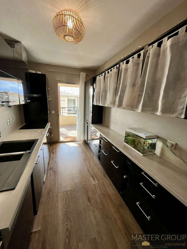 Appartement T3 en dernier étage avec terrasse de 60 m2, garage et environnement privilégié - photo 10