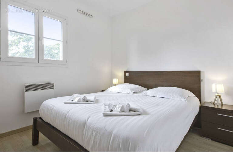 Hendaye : appartement avec 2 chambres, terrasse et box en vente - photo 2