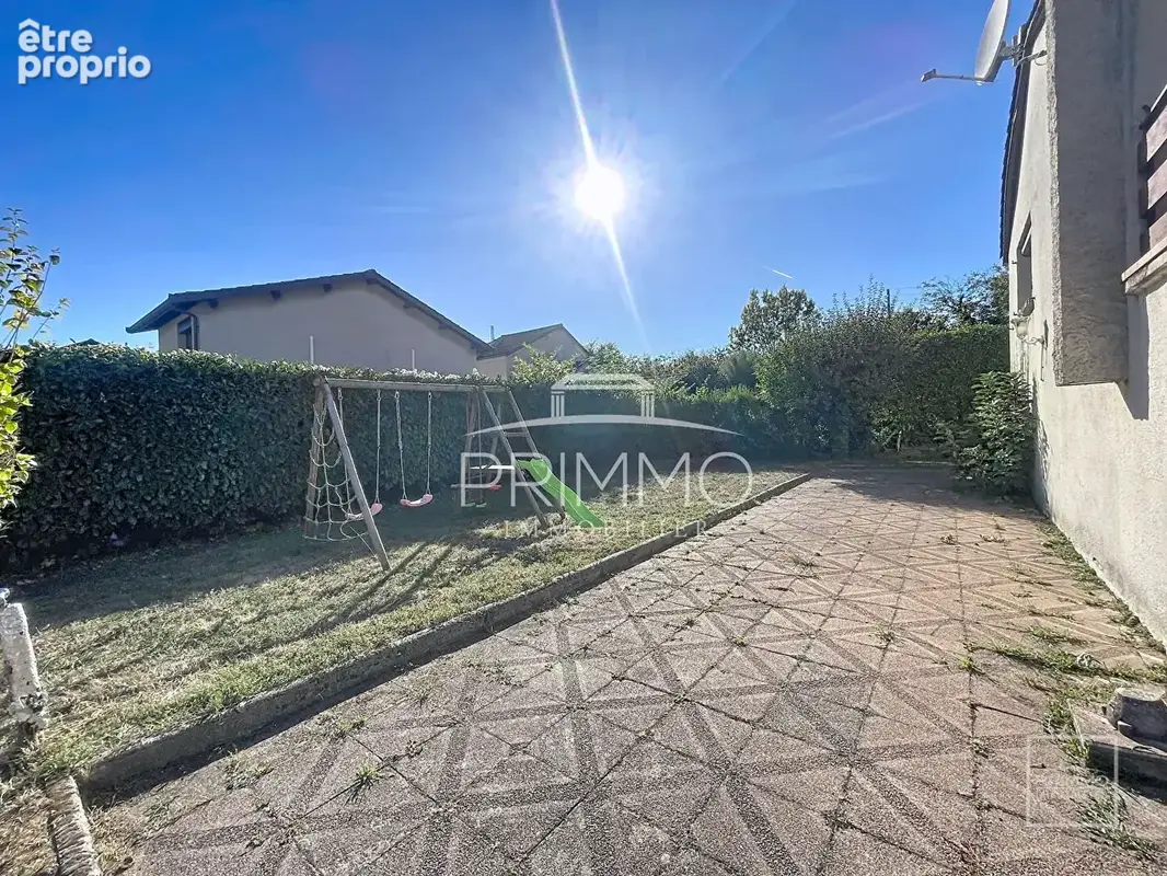 Caluire-et-cuire ? crépieux ? maison familiale 146 m² ? terrain 830 m² ? sous-sol complet de 100 m² - photo 4