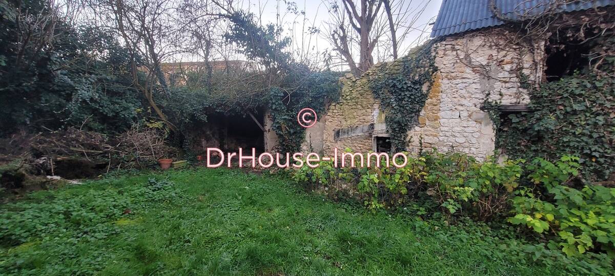 Autre à BEAUNE-LA-ROLANDE