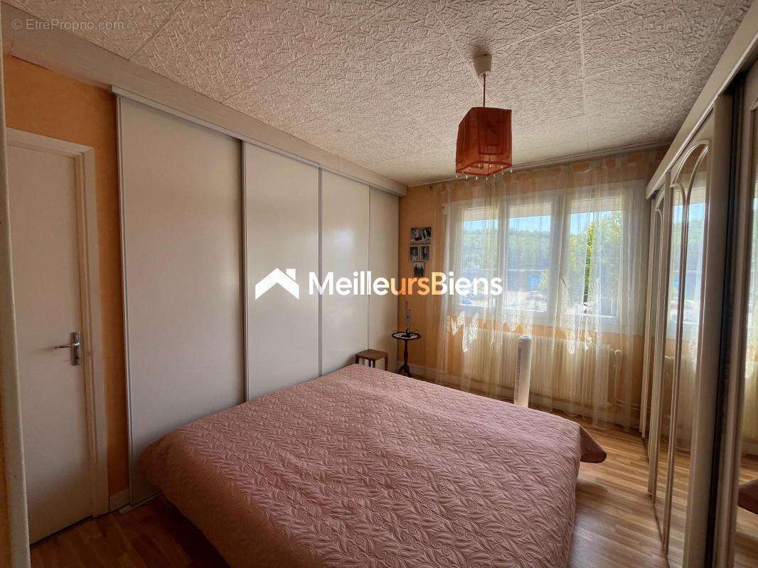 Ensemble immobilier de 187 m² composé de deux maisons mitoyennes - photo 4