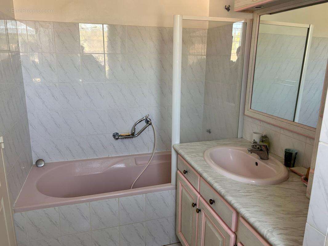 Appartement à VAISON-LA-ROMAINE