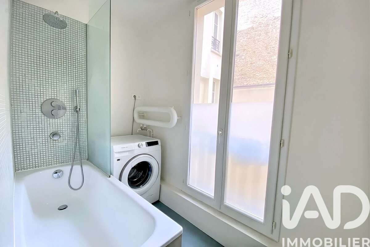 Photo 6 - Appartement à PARIS-10E