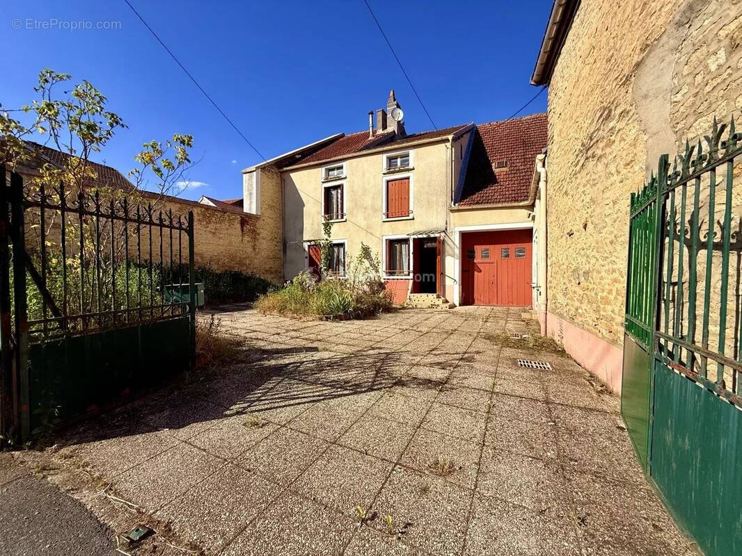 Maison à ANDELOT-BLANCHEVILLE