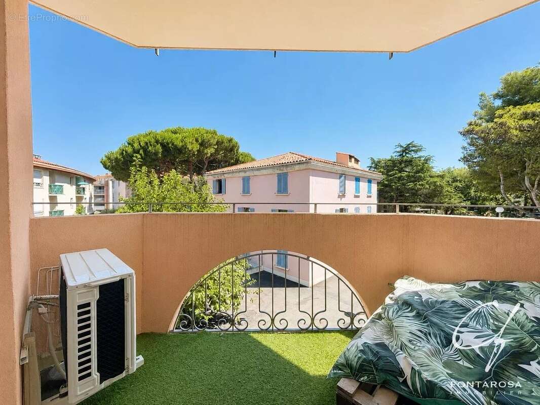  Coup de cœur – Superbe T2 rénové avec goût & piscine - photo 7