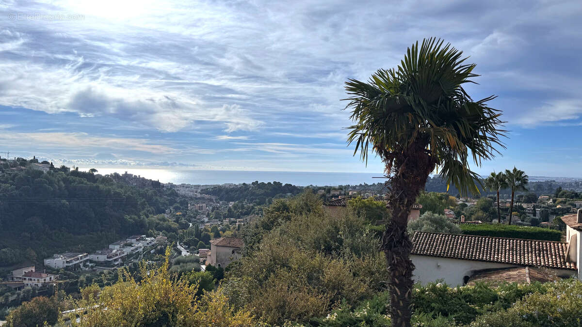 Maison à CAGNES-SUR-MER