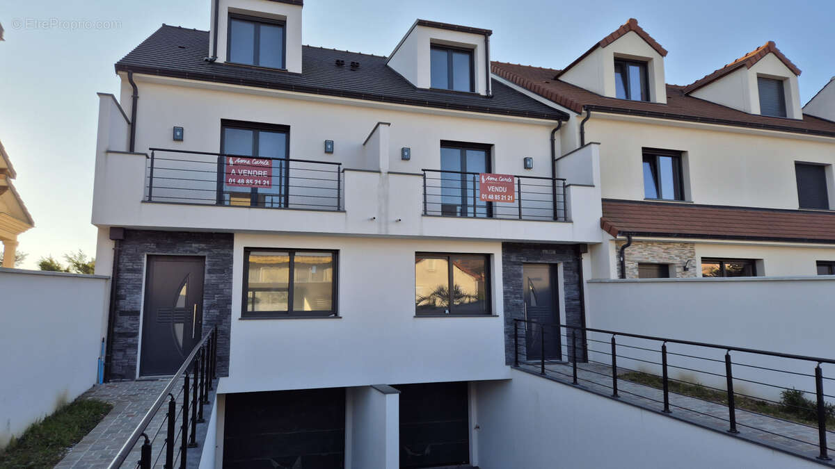 Maison à ORMESSON-SUR-MARNE