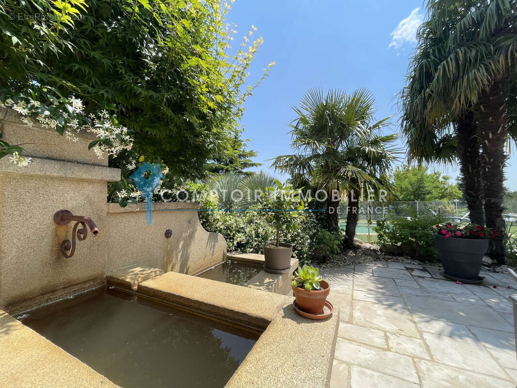 Dpt Ardèche (07) - à Vendre À Roiffieux - Villa d'exception avec piscine - photo 13