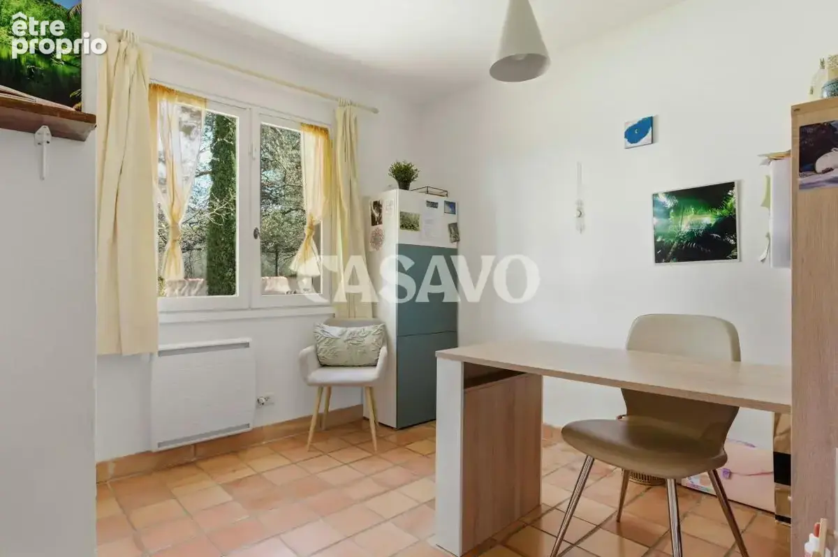 Vente Maison 7 pièces de 162m² - 13840 Rognes - photo 15