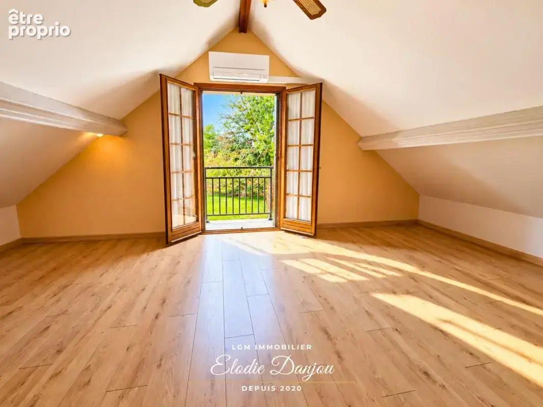 Longère de caractère – 150 m² – 4 chambres + bureau – Jardin arboré et clos de 1 300 m² – Proche Châteaudun - photo 7