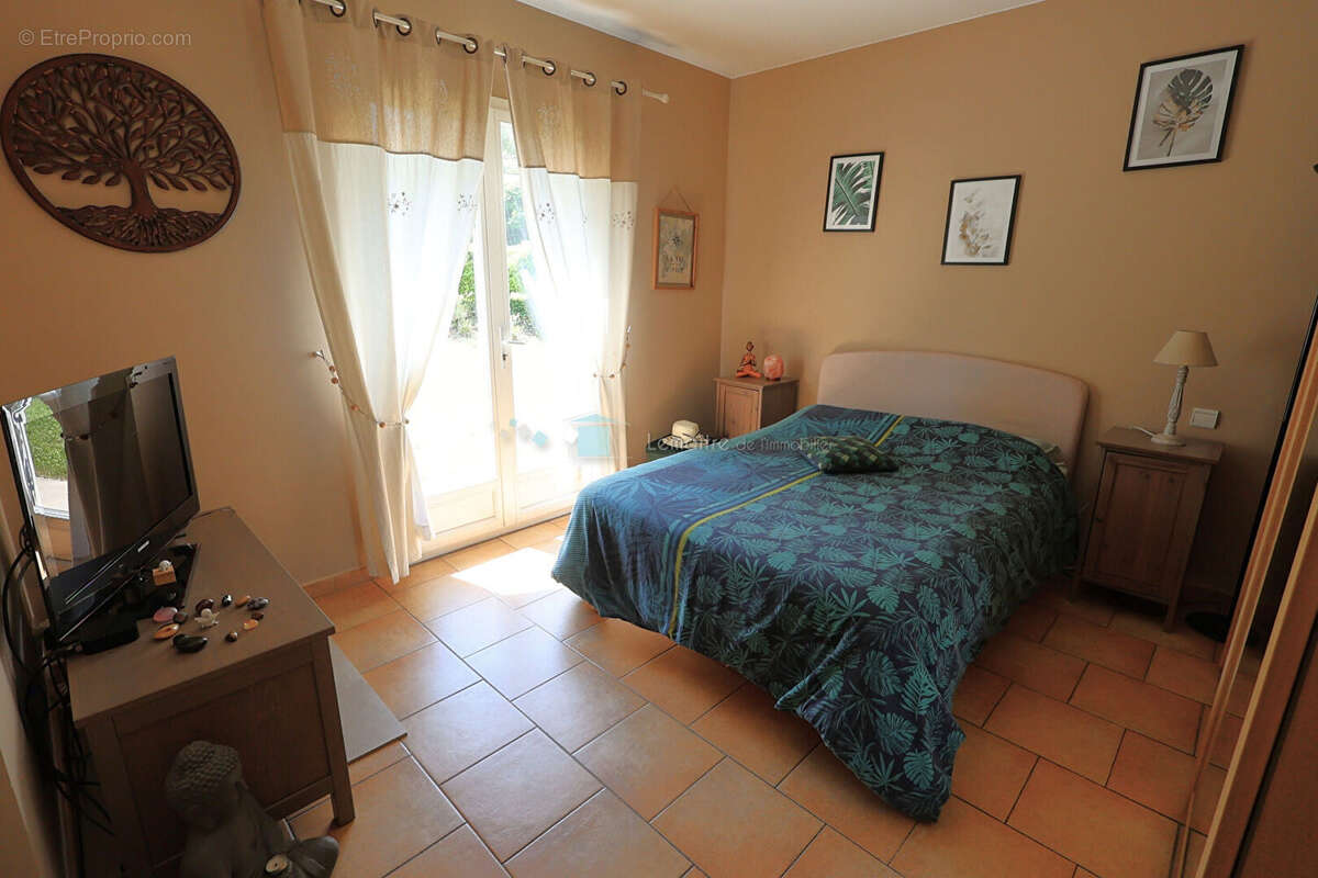 Maison à PEYMEINADE