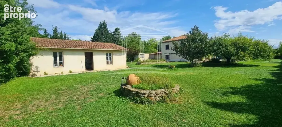 Maison à SORGUES