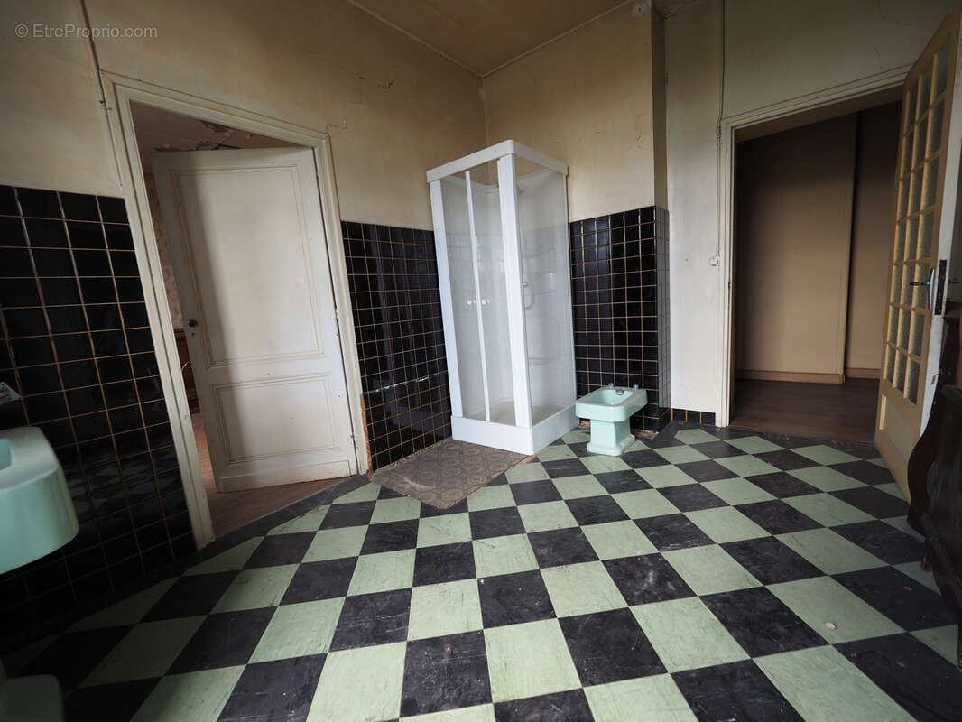 Commerce à MARMANDE