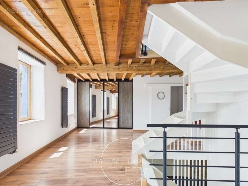 Maison à JARDIN