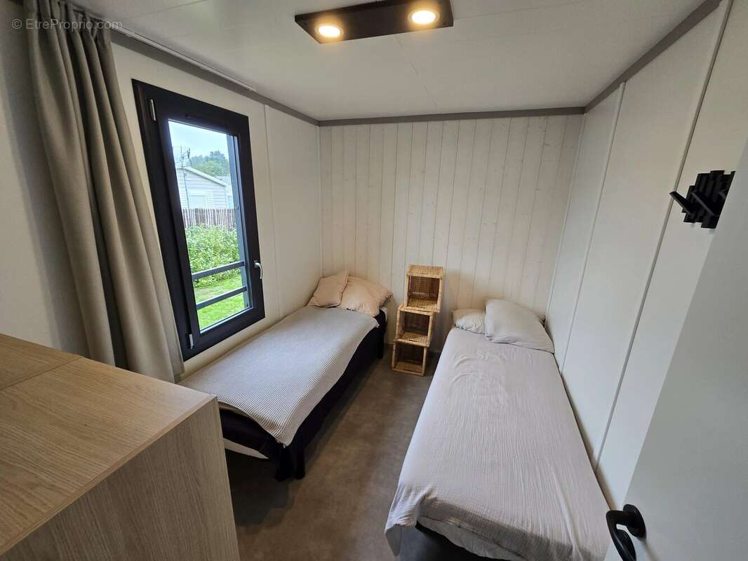 Appartement à JULLOUVILLE
