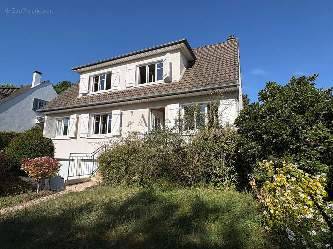 Maison à CHANTILLY