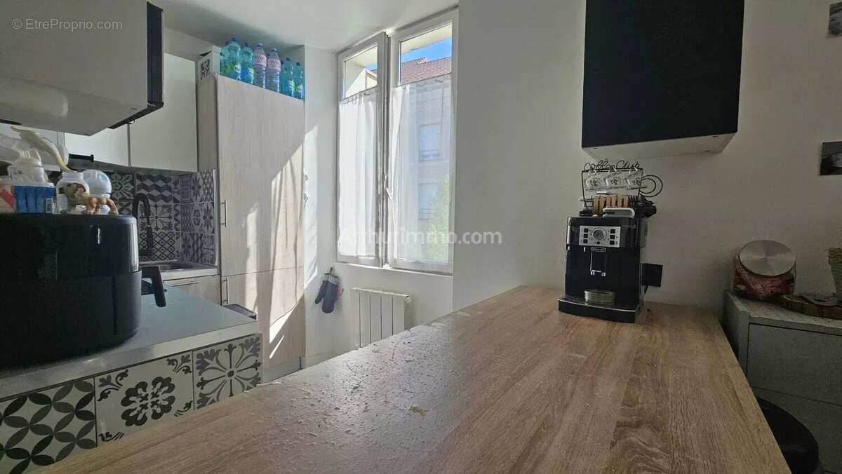 Appartement à MONTLHERY