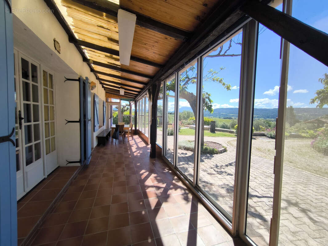 Maison à TULETTE