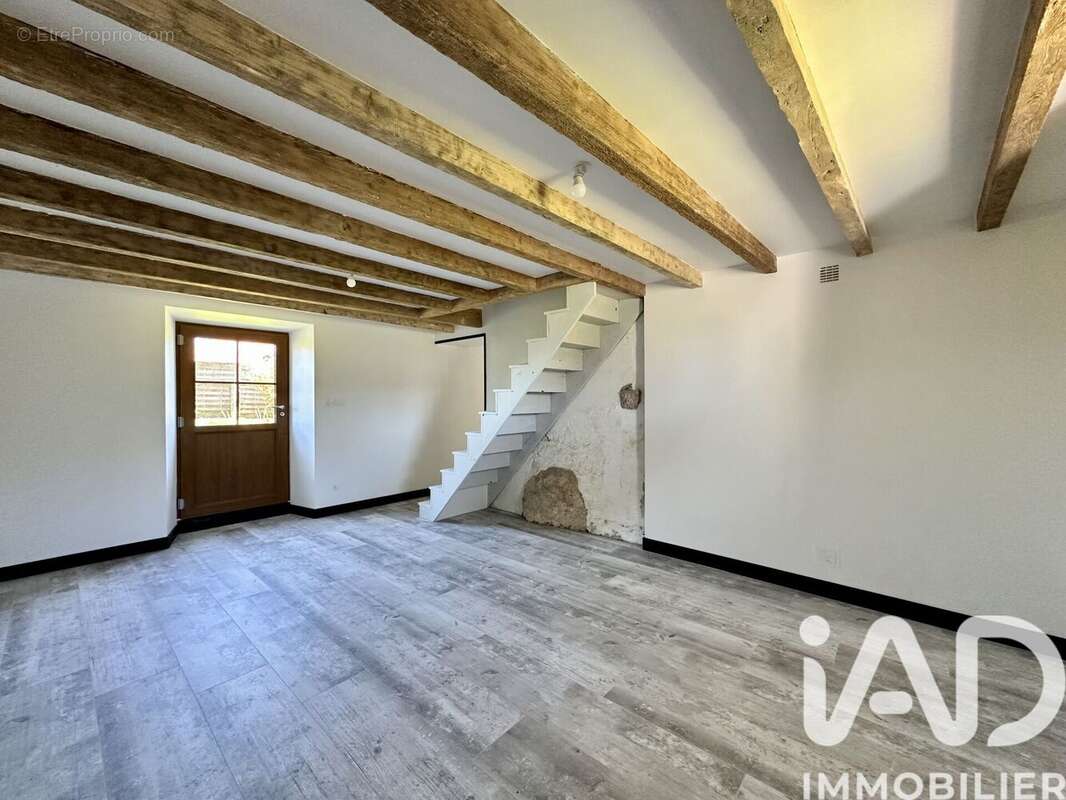 Maison 157 m² à Lageon  - photo 7