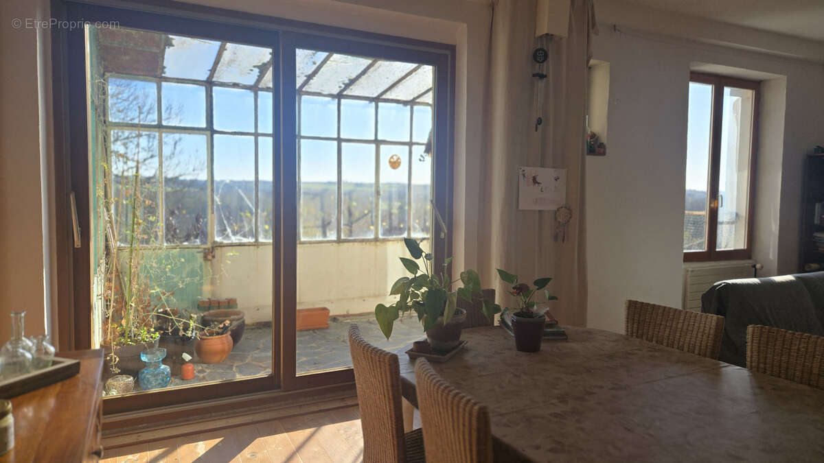 Maison à LE CELLIER