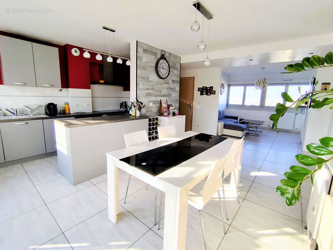 Appartement à JARVILLE-LA-MALGRANGE