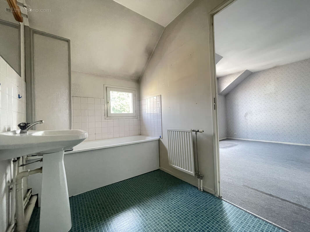 Maison à AULNAY-SOUS-BOIS