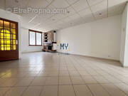PIECE DE VIE (SALON-SALLE A MANGER) - MAISON 3 CHAMBRES AVEC JARDIN - MAISON A VENDRE SAINT-ANDRE - 59350 - Maison à SAINT-ANDRE-LEZ-LILLE