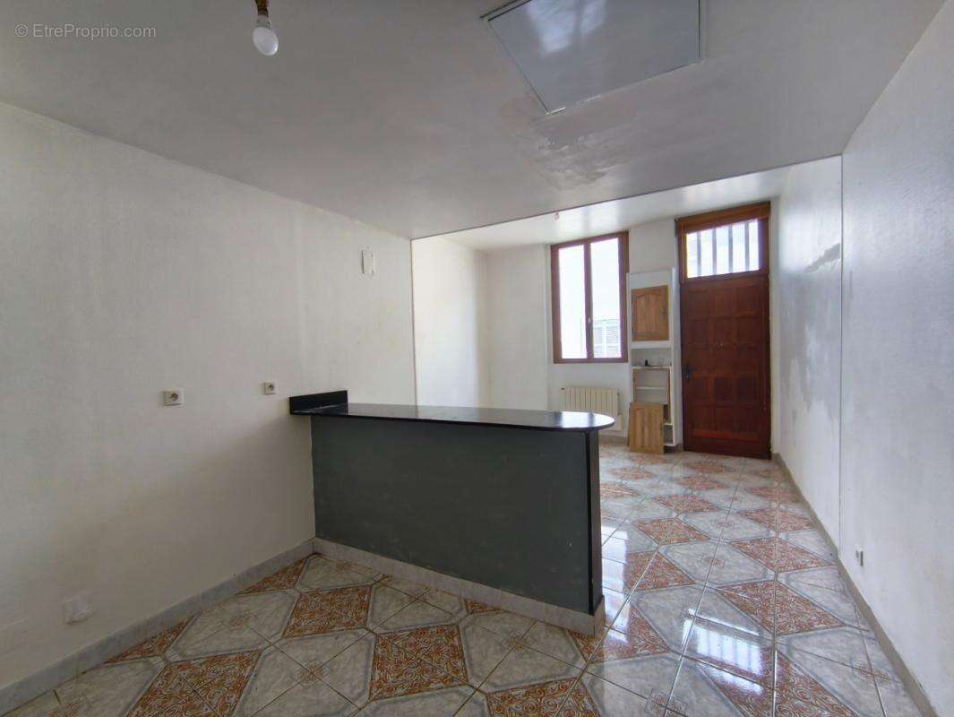 Immeuble / 250 m² / 368 421 EUR / AMBONNAY - photo 10