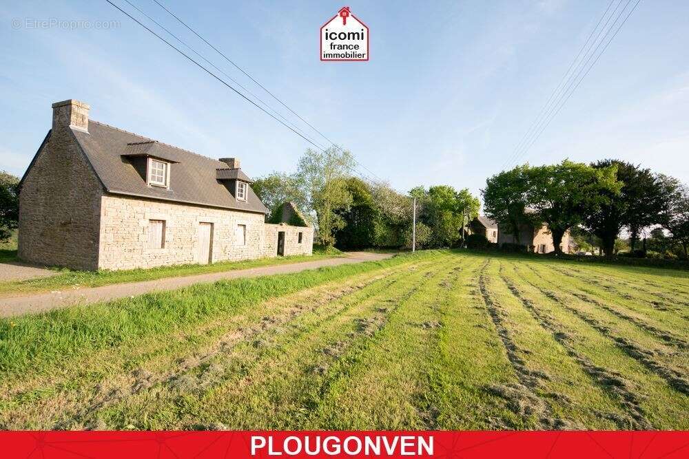 Maison à PLOUGONVEN
