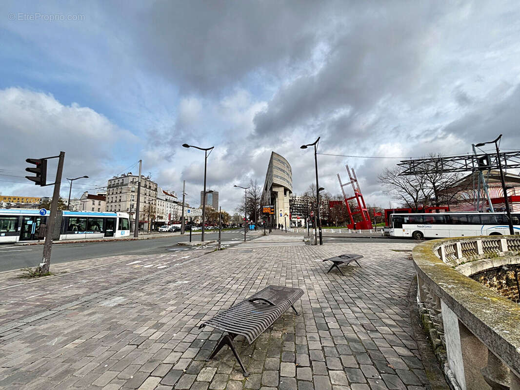 Appartement à PARIS-19E