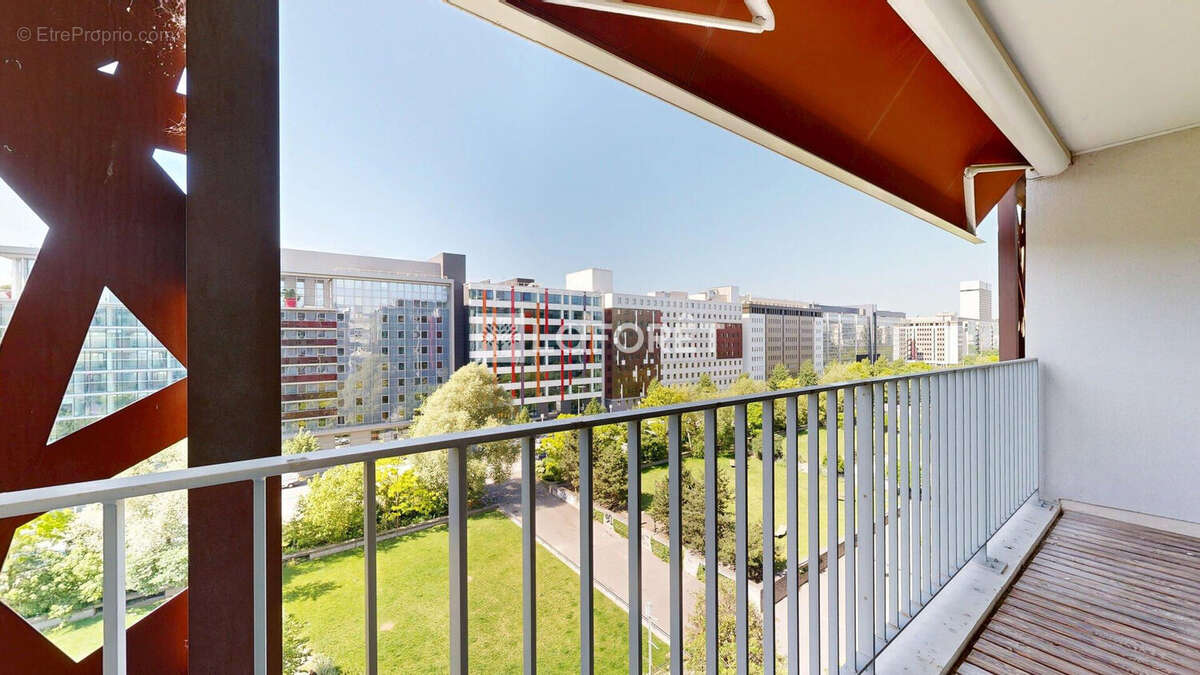 Appartement à NANTERRE