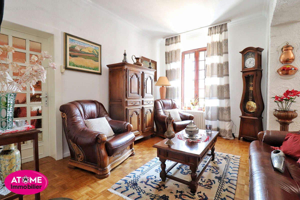 Appartement à AUBOUE