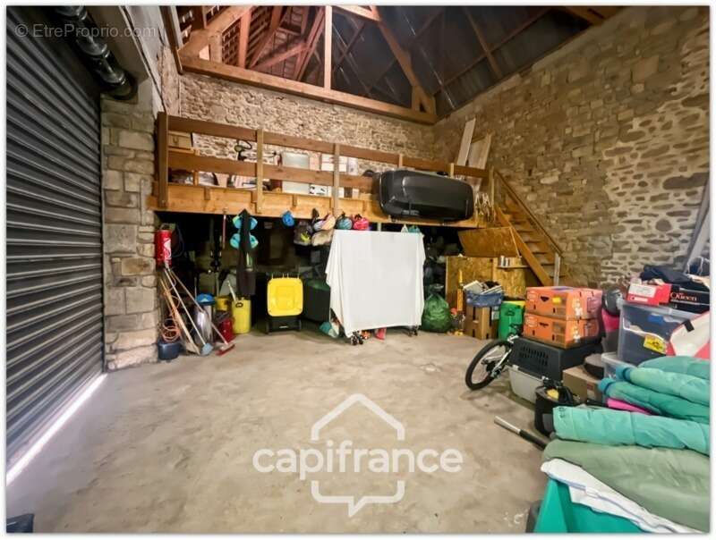 Maison à SAINTE-CECILE