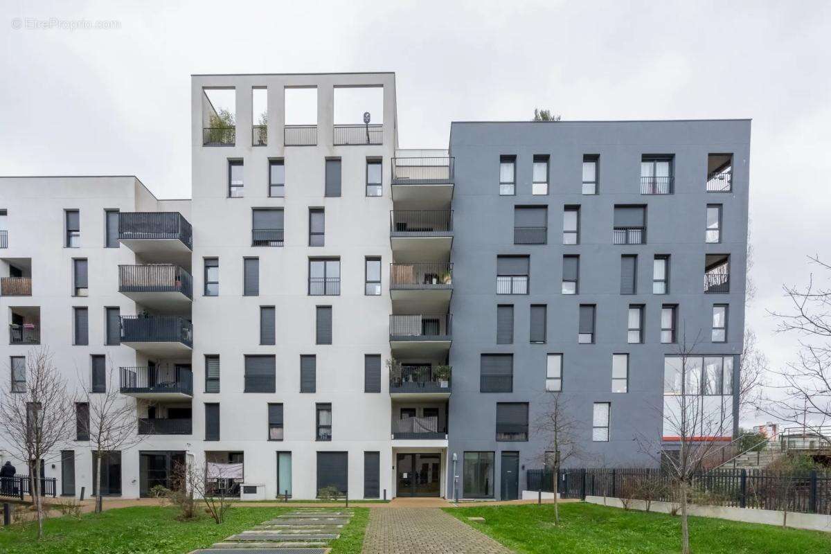 Appartement à BONDY