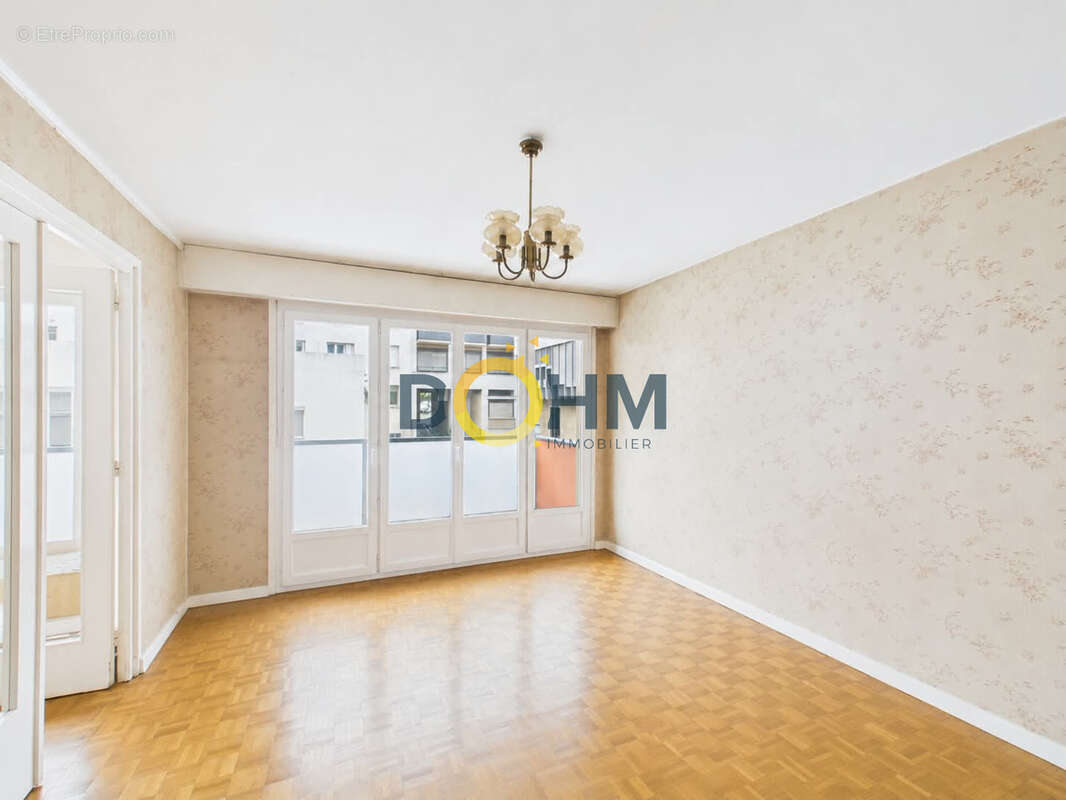 Appartement T3 de 71 m2 avec ascenseur et balcon - photo 4