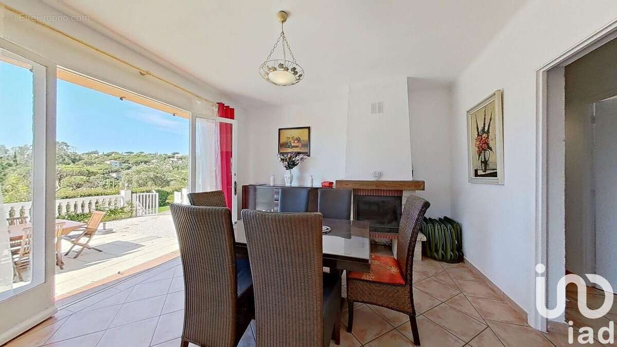 Photo 8 - Maison à LES ISSAMBRES