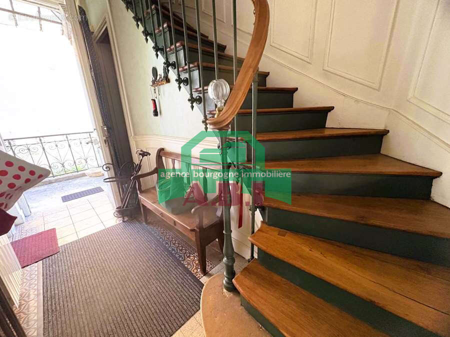 58, en Exclusivité - Propriété rare à Clamecy - Beaucoup de charme pour cette maison env 80m2 habitable sur 16 - photo 8
