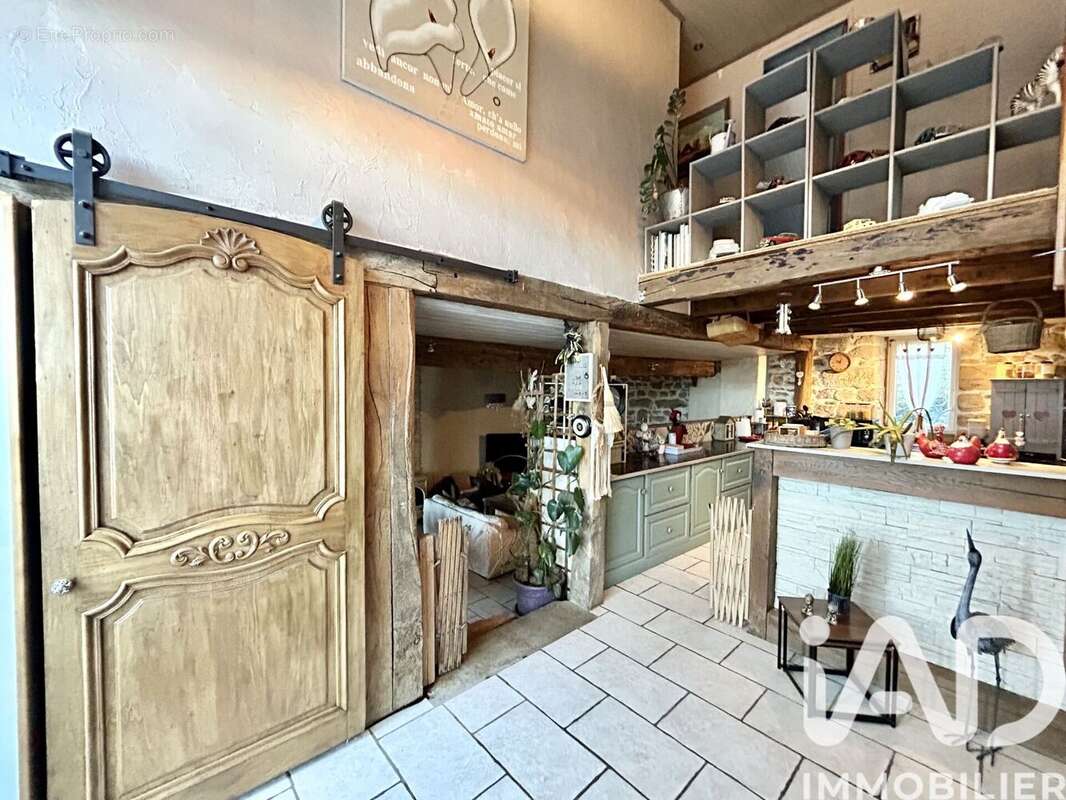 Photo 2 - Maison à SAINT-MARTIAL-DE-GIMEL