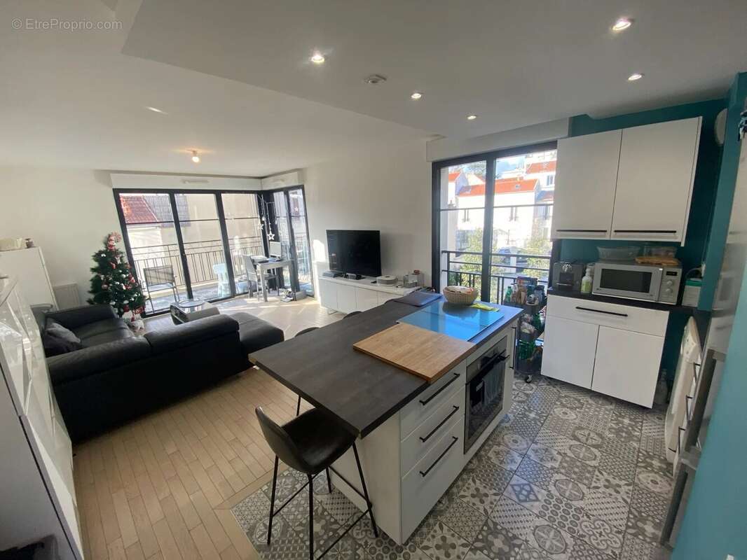 Appartement à NOGENT-SUR-MARNE