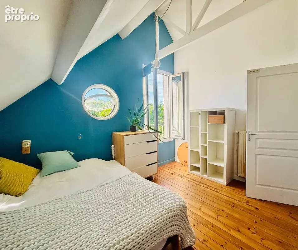 Mûrs-érigné – charme, volumes et 5 grandes chambres - photo 21
