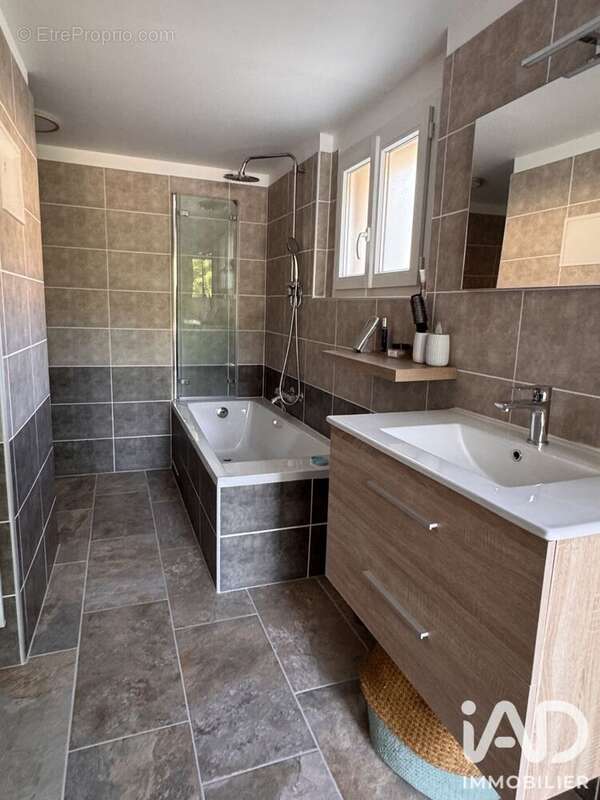 Maison 186 m² à Reaumont  - photo 9