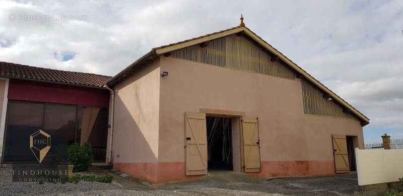 Maison à LOMBEZ