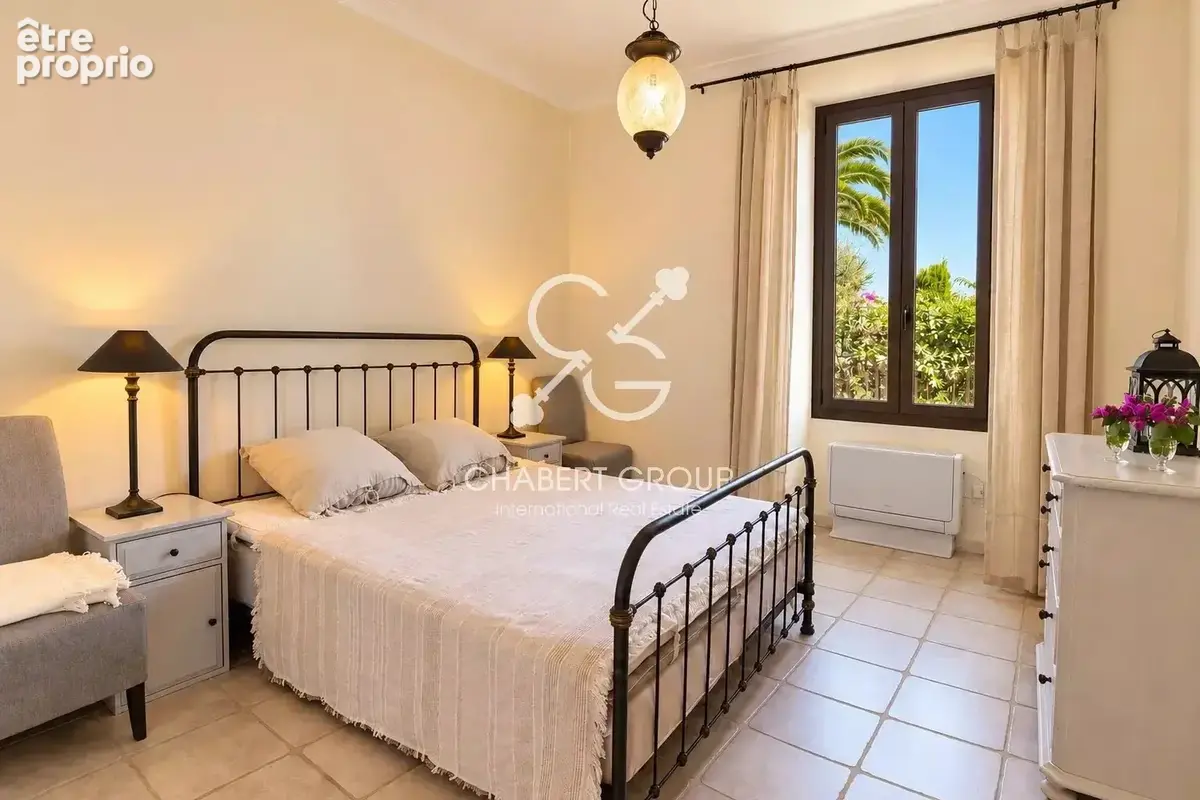 Villefranche-sur-mer – appartement – 4 pièces – 85 m² – terrasse de 95 m² – studio indépendant de 33 m² - garage - photo 11