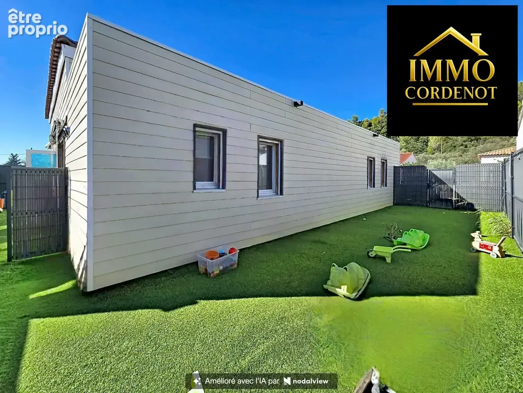 Commerce 126 m² à vendre à Pignans (83790) - photo 1