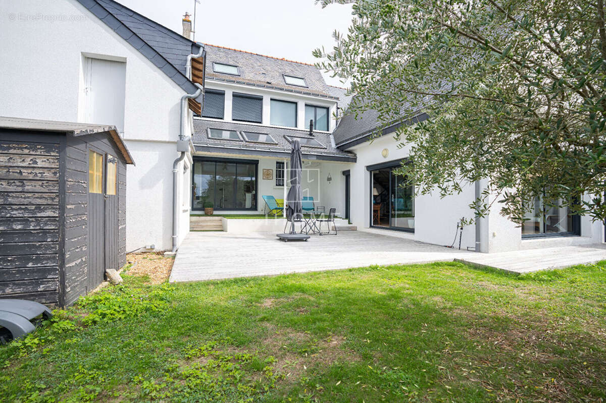 Maison à LES PONTS-DE-CE