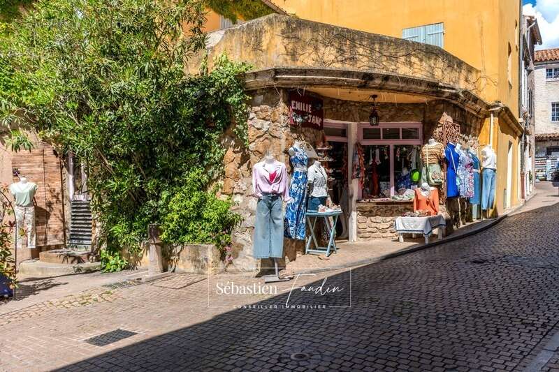 Commerce à LE CASTELLET