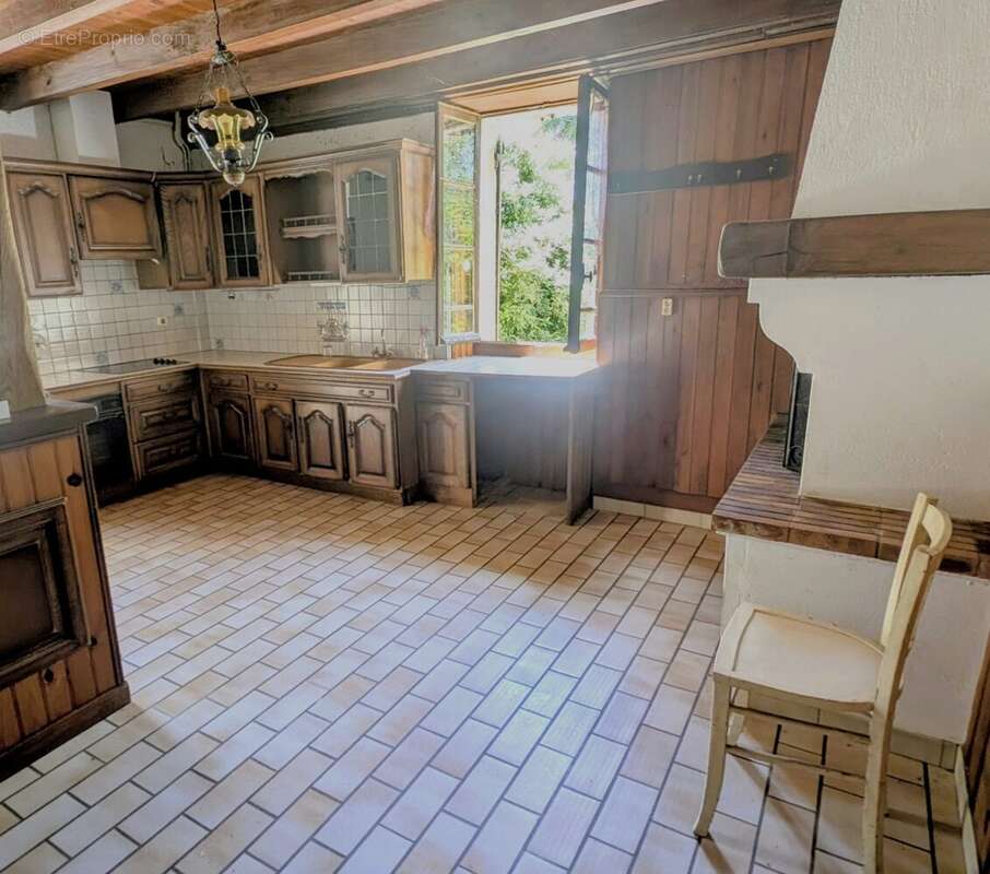 Maison à LAVERGNE