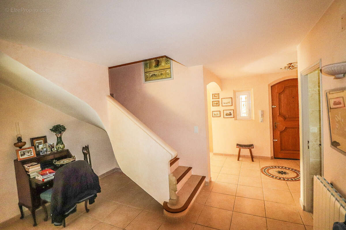 Maison à DRAGUIGNAN