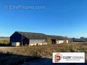 Commerce à SAINT-PIERRE-LA-GARENNE