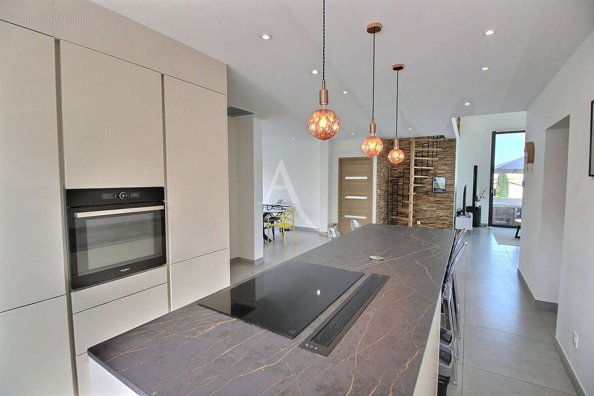 Villa comptemporaine 4 faces de 110 m² habitables dans  quartier residentiel - photo 6